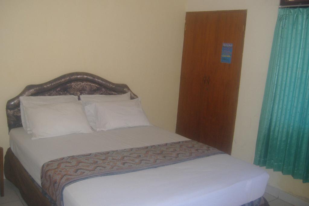Mustika Inn Kuta Lombok Oda fotoğraf