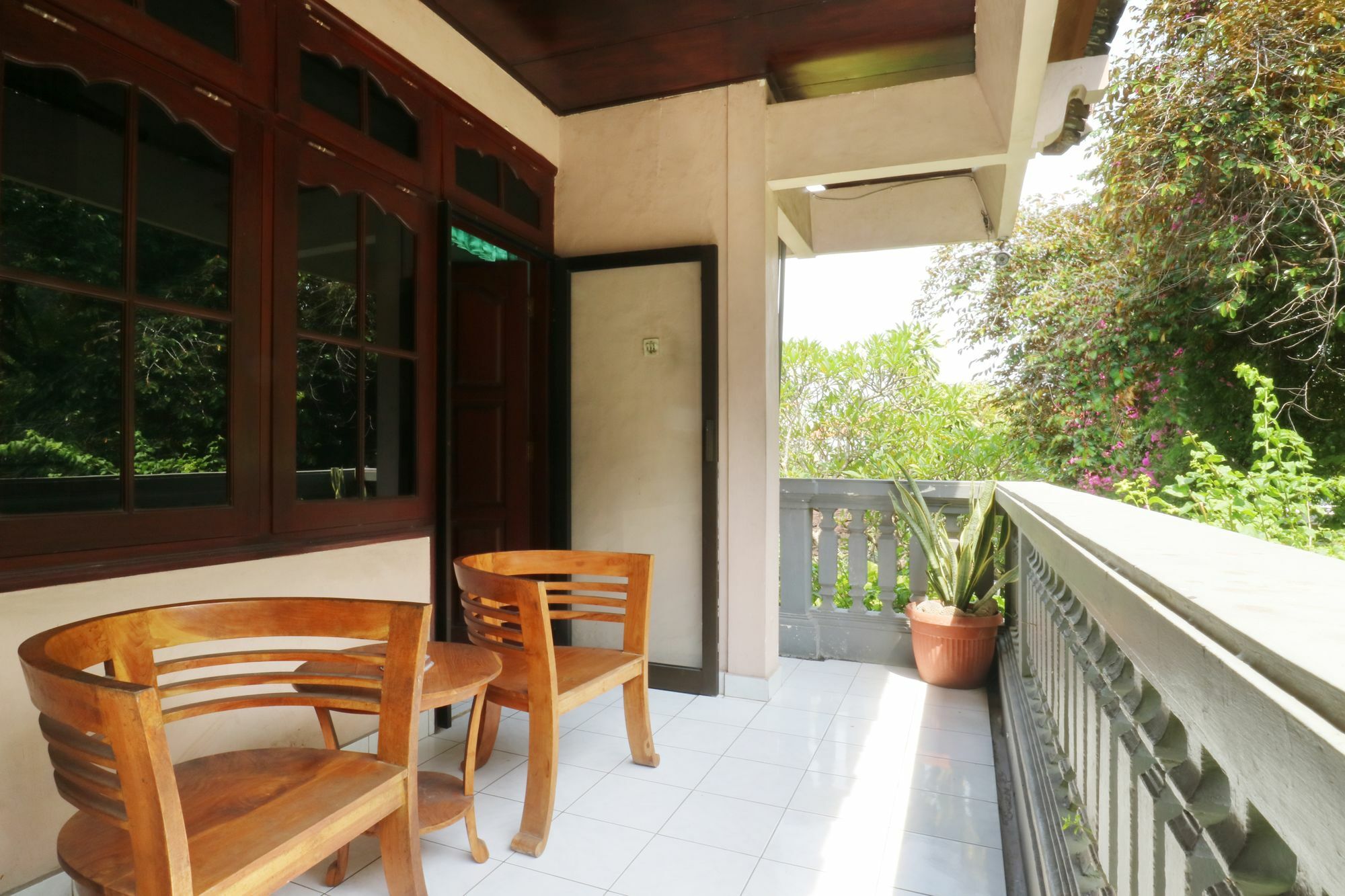 Mustika Inn Kuta Lombok Dış mekan fotoğraf